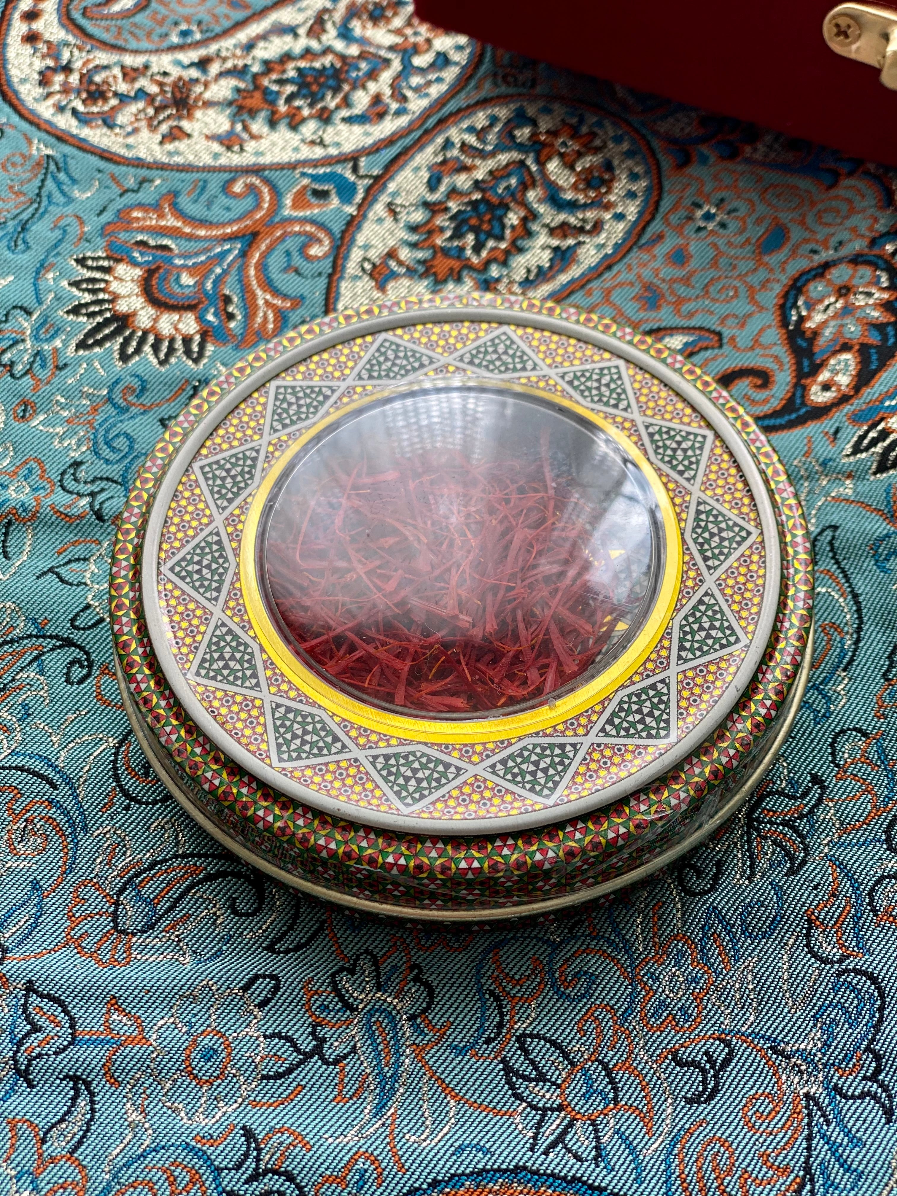 Edle Geschenkbox: Safran (3g) + Mörser in rotem Samt